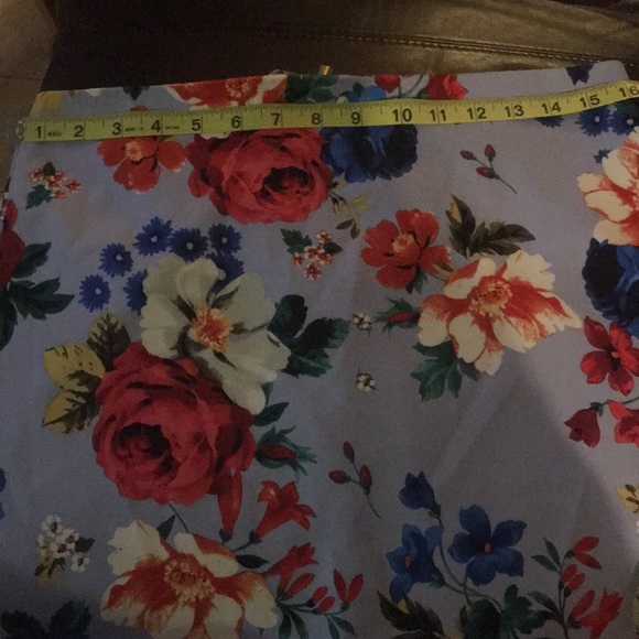 NWT TAHARI floral 🌺 midi skirt size 10 - Picture 15 of 16